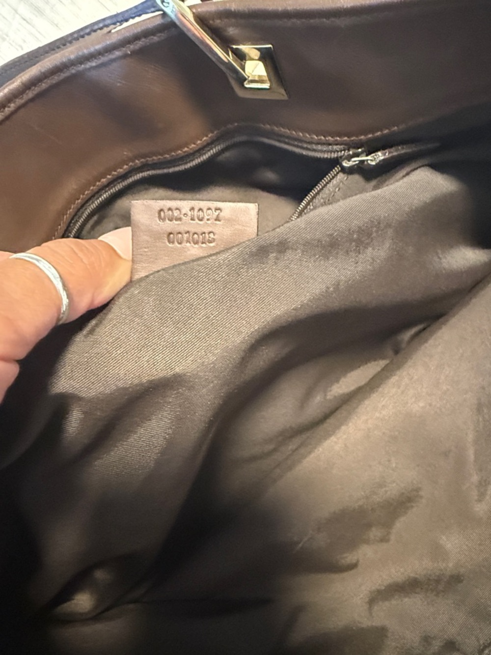 Gucci Brown GG Supreme Canvas Tote with Dark Brown Leather Handles - Picture 10 of 14